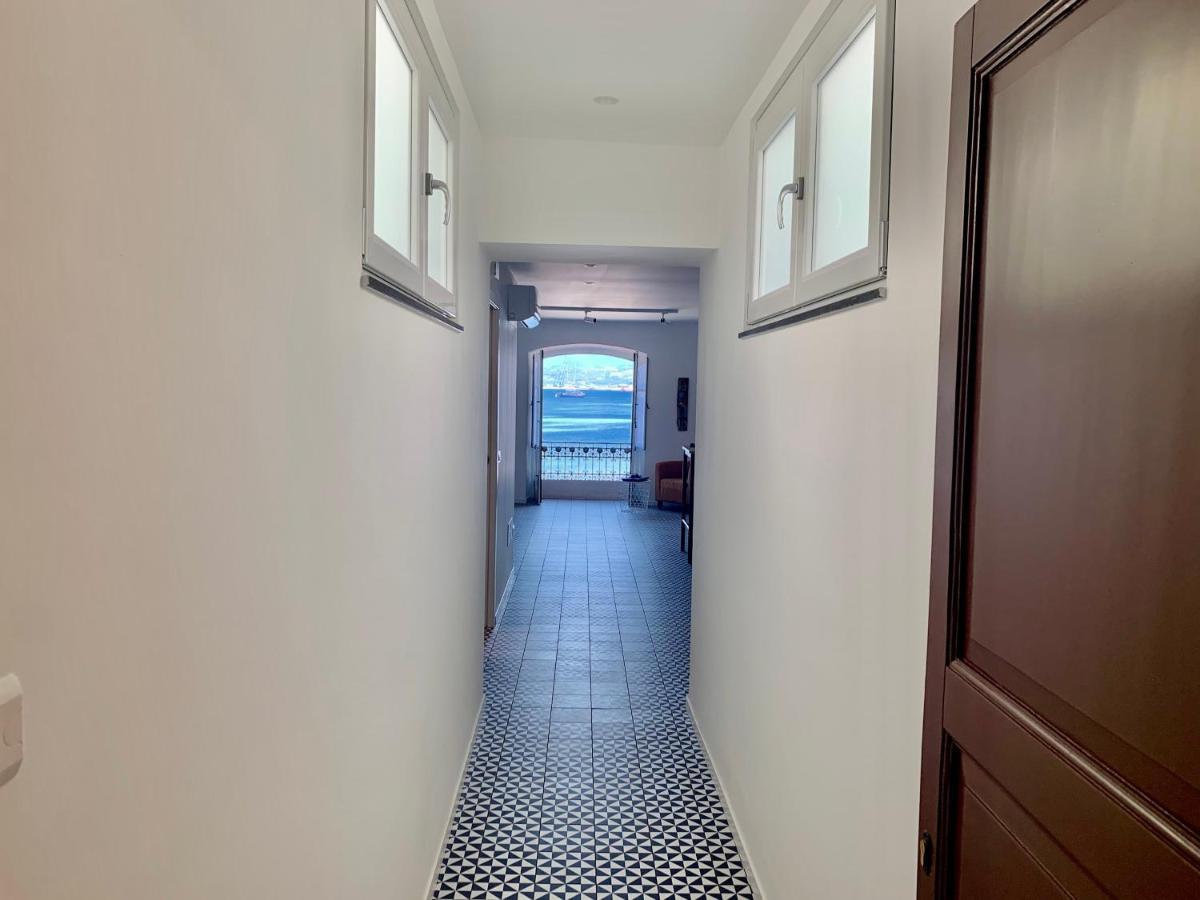 I Mezzanini Di Palazzo Bonaccorsi Apartment มิลาซโซ ภายนอก รูปภาพ