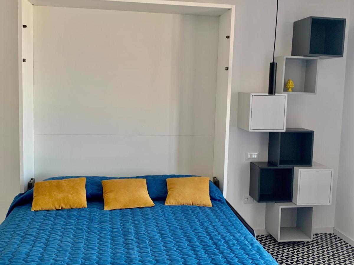 I Mezzanini Di Palazzo Bonaccorsi Apartment มิลาซโซ ภายนอก รูปภาพ