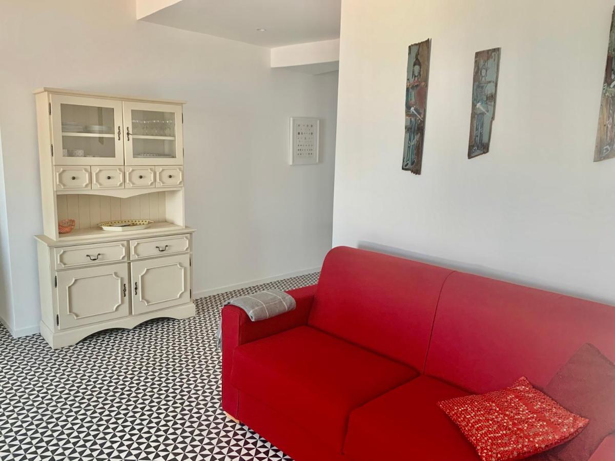 I Mezzanini Di Palazzo Bonaccorsi Apartment มิลาซโซ ภายนอก รูปภาพ