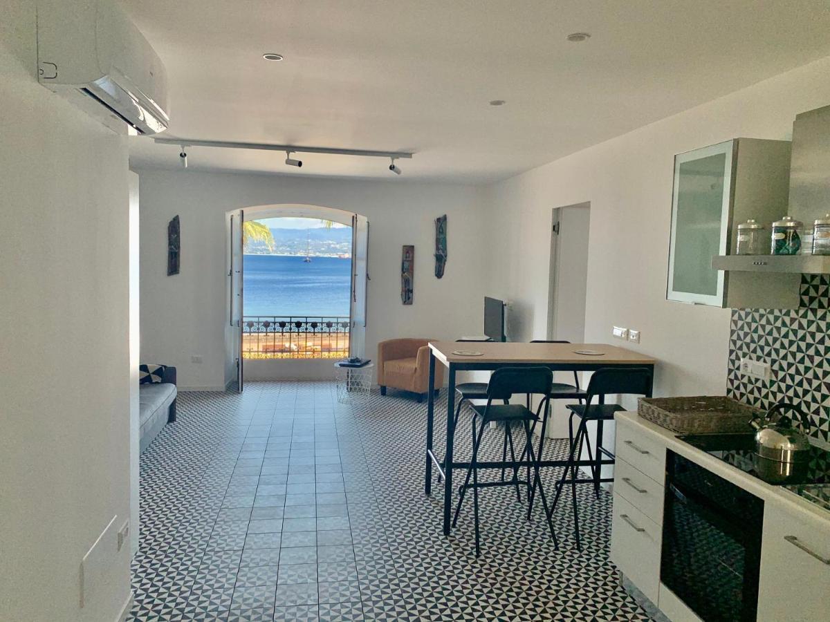 I Mezzanini Di Palazzo Bonaccorsi Apartment มิลาซโซ ภายนอก รูปภาพ