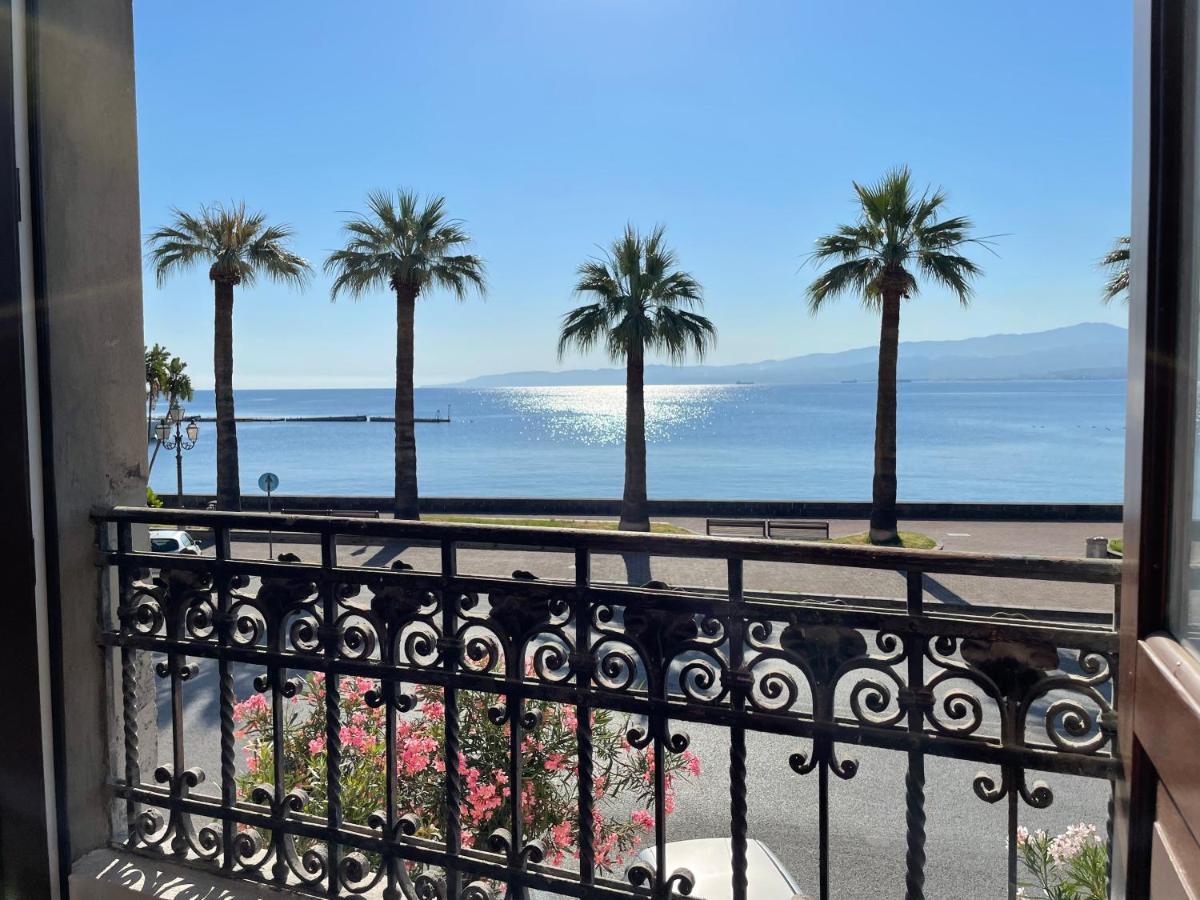 I Mezzanini Di Palazzo Bonaccorsi Apartment มิลาซโซ ภายนอก รูปภาพ