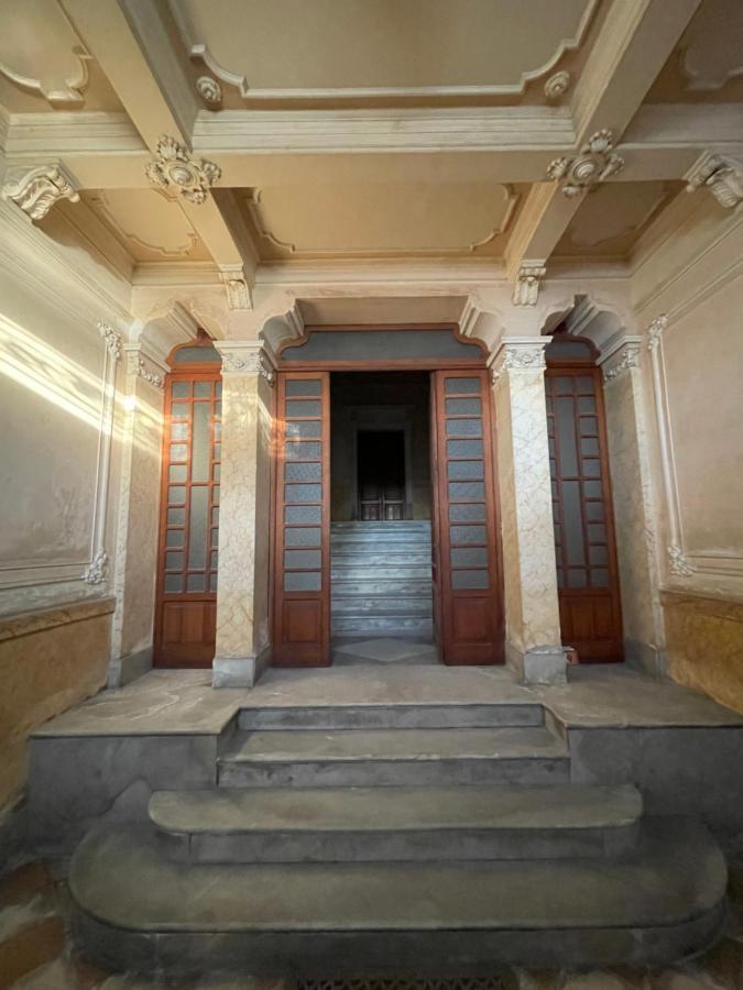 I Mezzanini Di Palazzo Bonaccorsi Apartment มิลาซโซ ภายนอก รูปภาพ