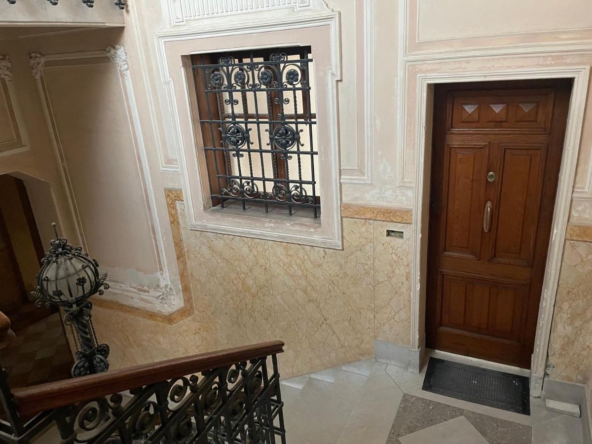 I Mezzanini Di Palazzo Bonaccorsi Apartment มิลาซโซ ภายนอก รูปภาพ